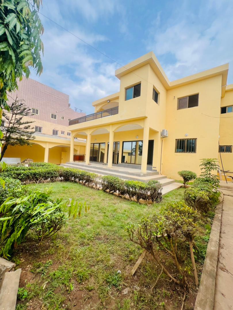 Sublime villa à vendre à Lomé/Hédzranawoé