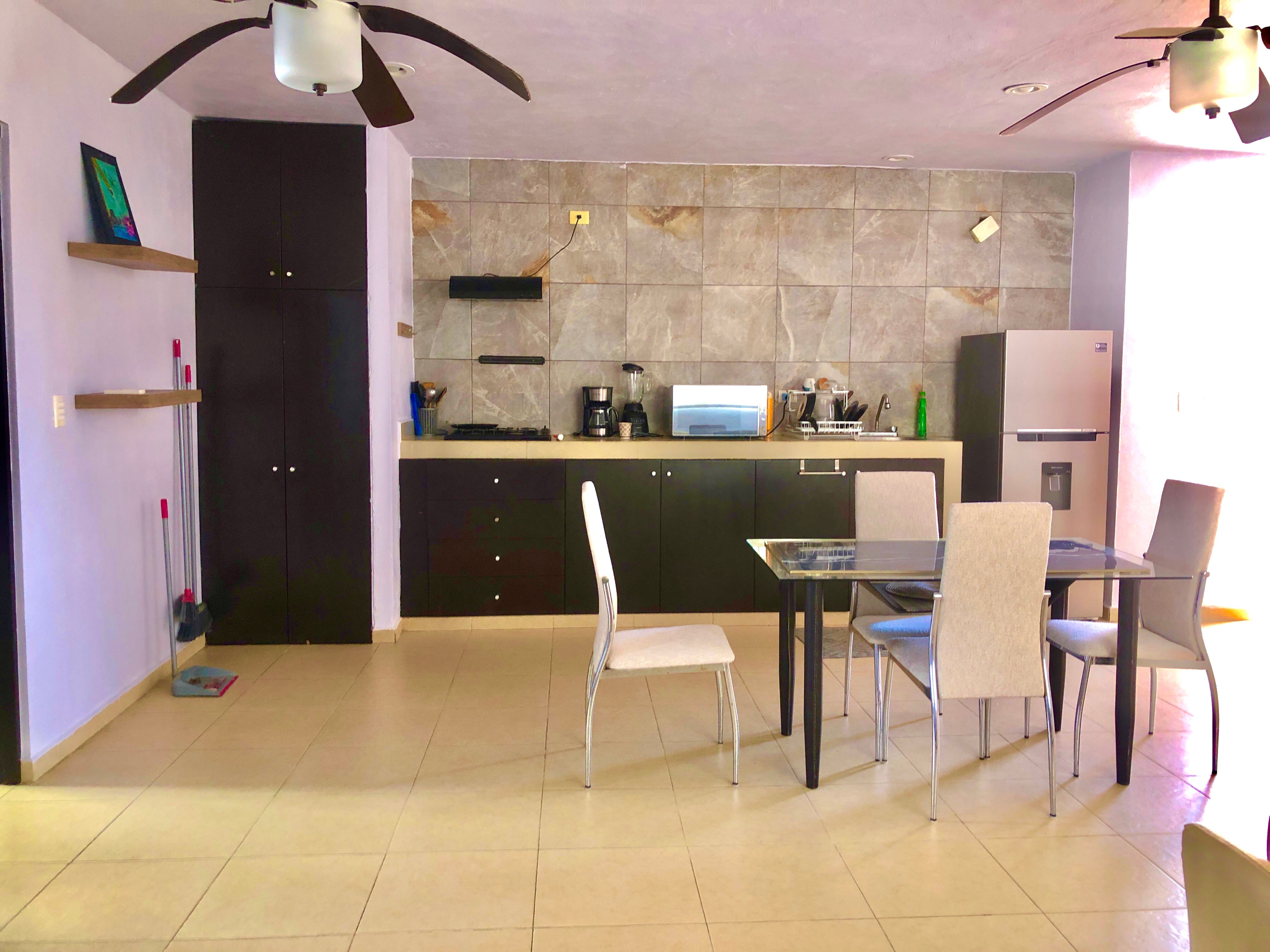Se renta departamento en Residencial Olivos