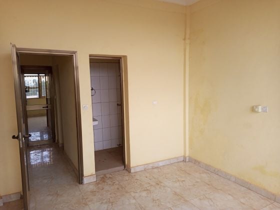 UN IMMEUBLE R+4 DE 22 PIÈCES CONSTRUIT SUR UNE PARCELLE DE 600 ...