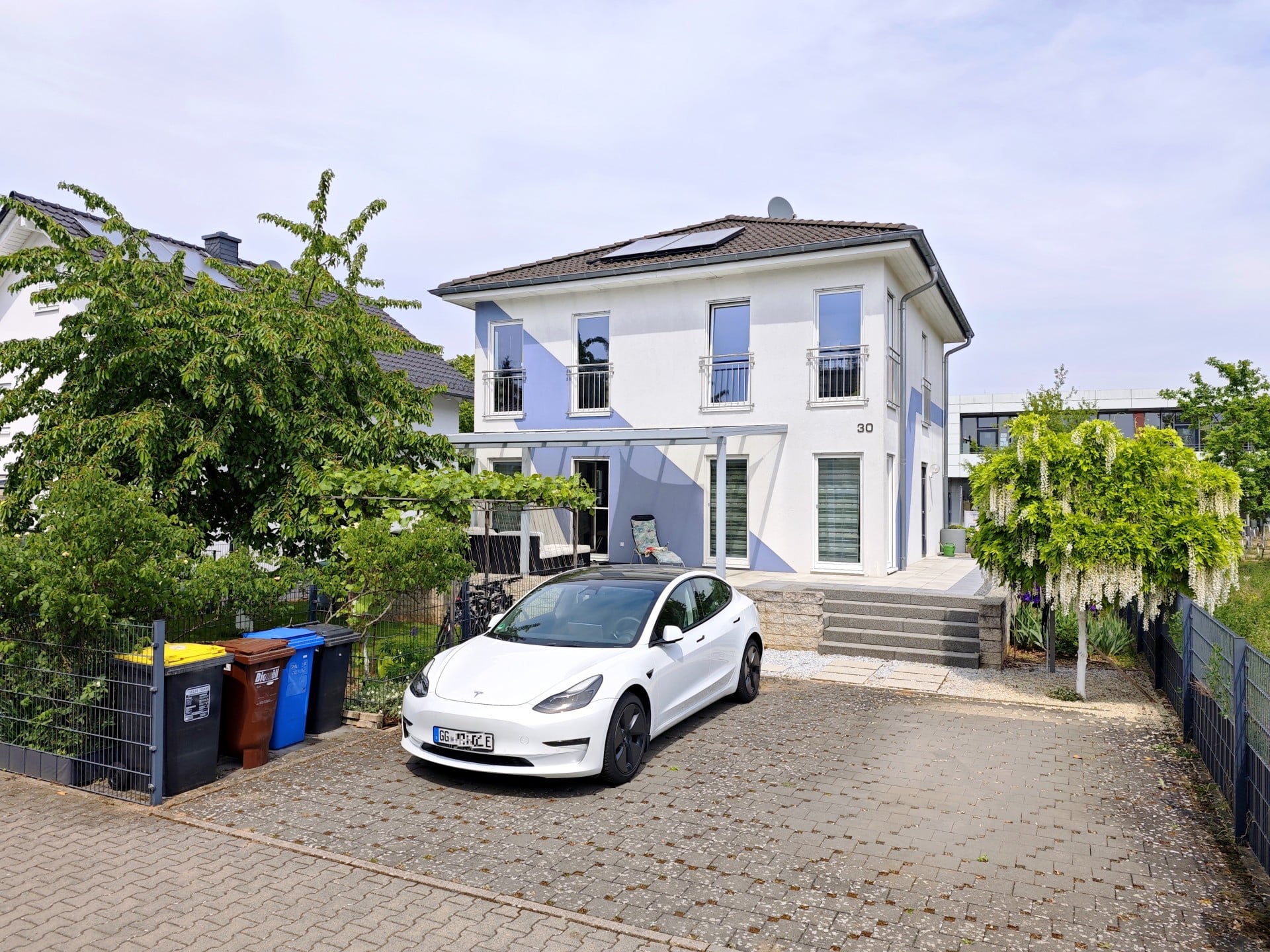 Modern Detached Home near Frankfurt – Move-in Ready, Private Sale