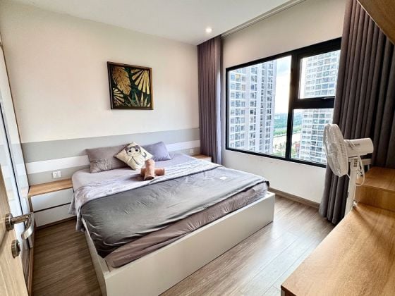 Nice, modern 3 – bedroom apartment with balcony at Vinhomes Ocean ...