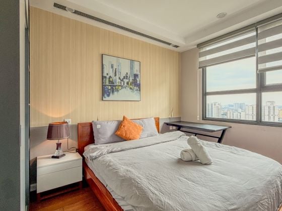 Nice, modern 3 – bedroom apartment with balcony at Vinhomes D' ...