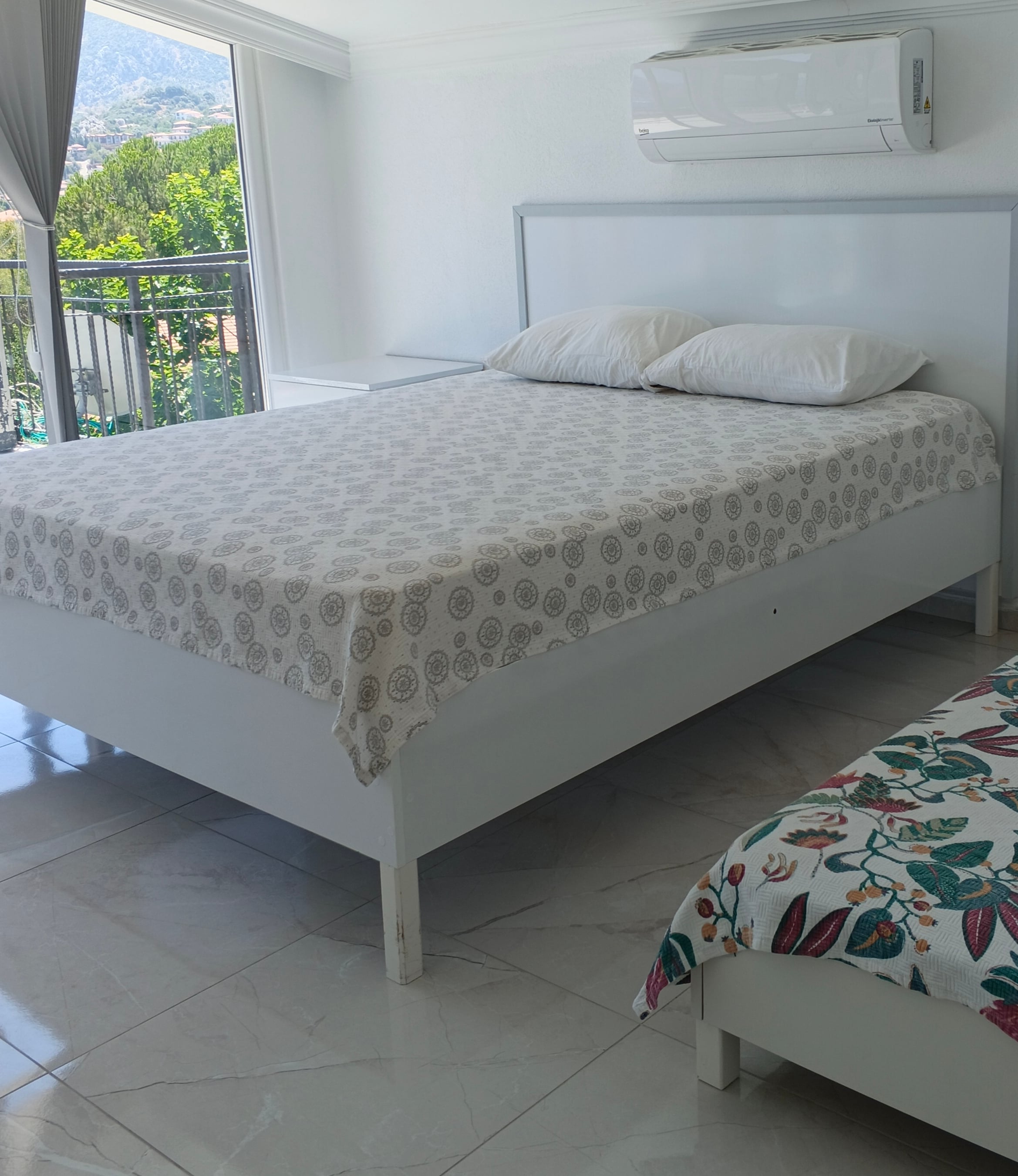Apartment for rent with sea and nature views