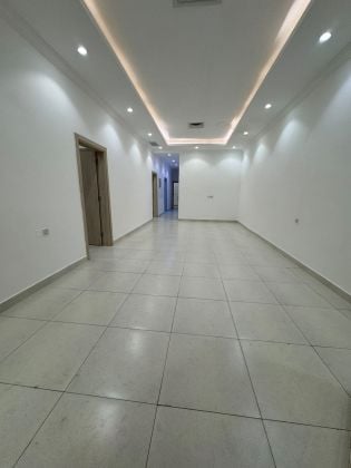 Apartment for rent in Salwa with a private entrance, featuring 4 master ...
