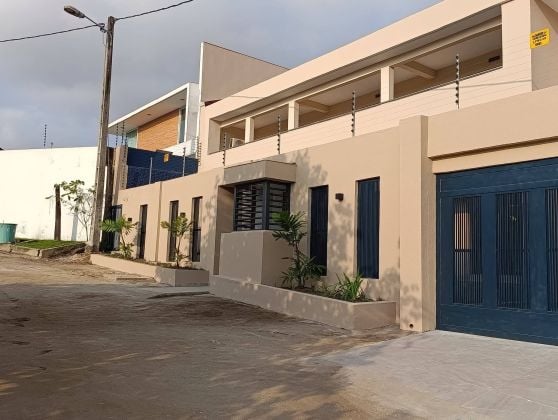 COCODY RIVIERA3 SYNACASSI 2 vente duplex 7pièces