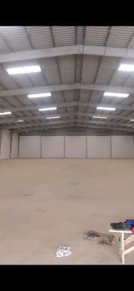 Entrepôt de 3000m² a louer a Yopougon 