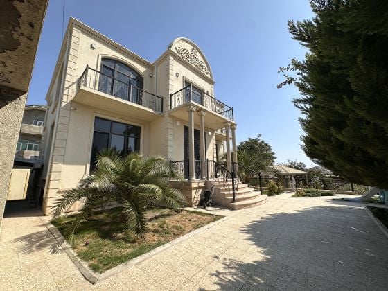 Premium 2-story house for rent (250 sq. m)