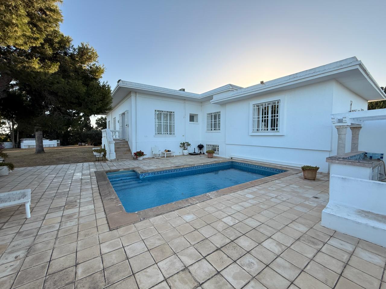 Villa de charme avec vue mer à Carthage