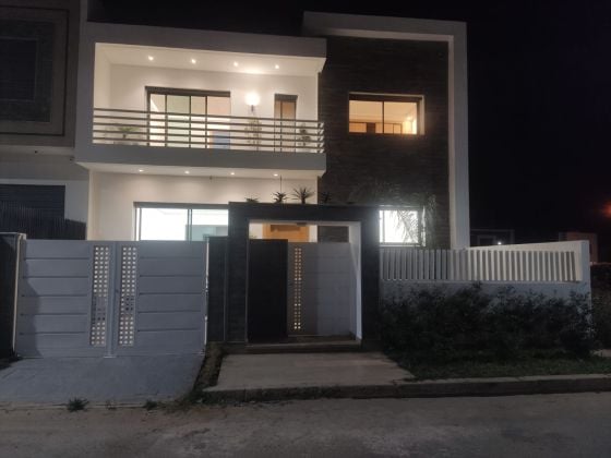 Exclusivité villa neuve 300m² Val d'Or HARHOURA 5.2Mdhs