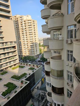 1 BDR apt opposite Grand Hayat Residence