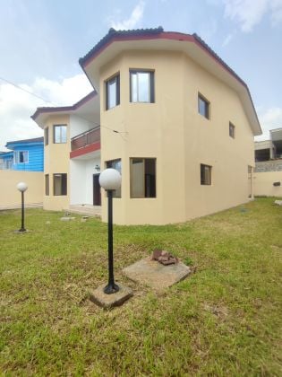 Vente d'une villa de 8 pièces à la Riviera 4