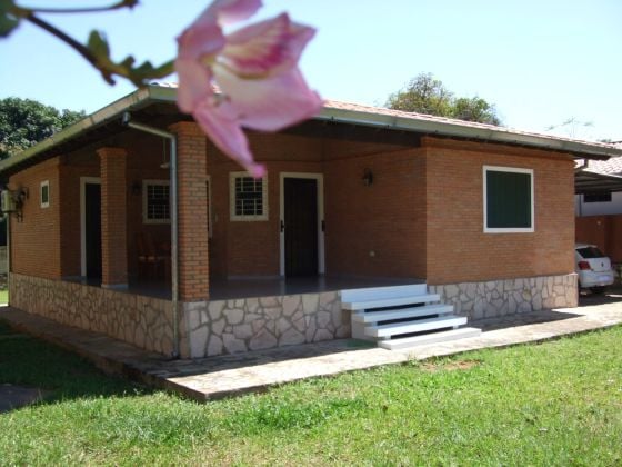 Vente de maison située dans un environnement paisible et ...
