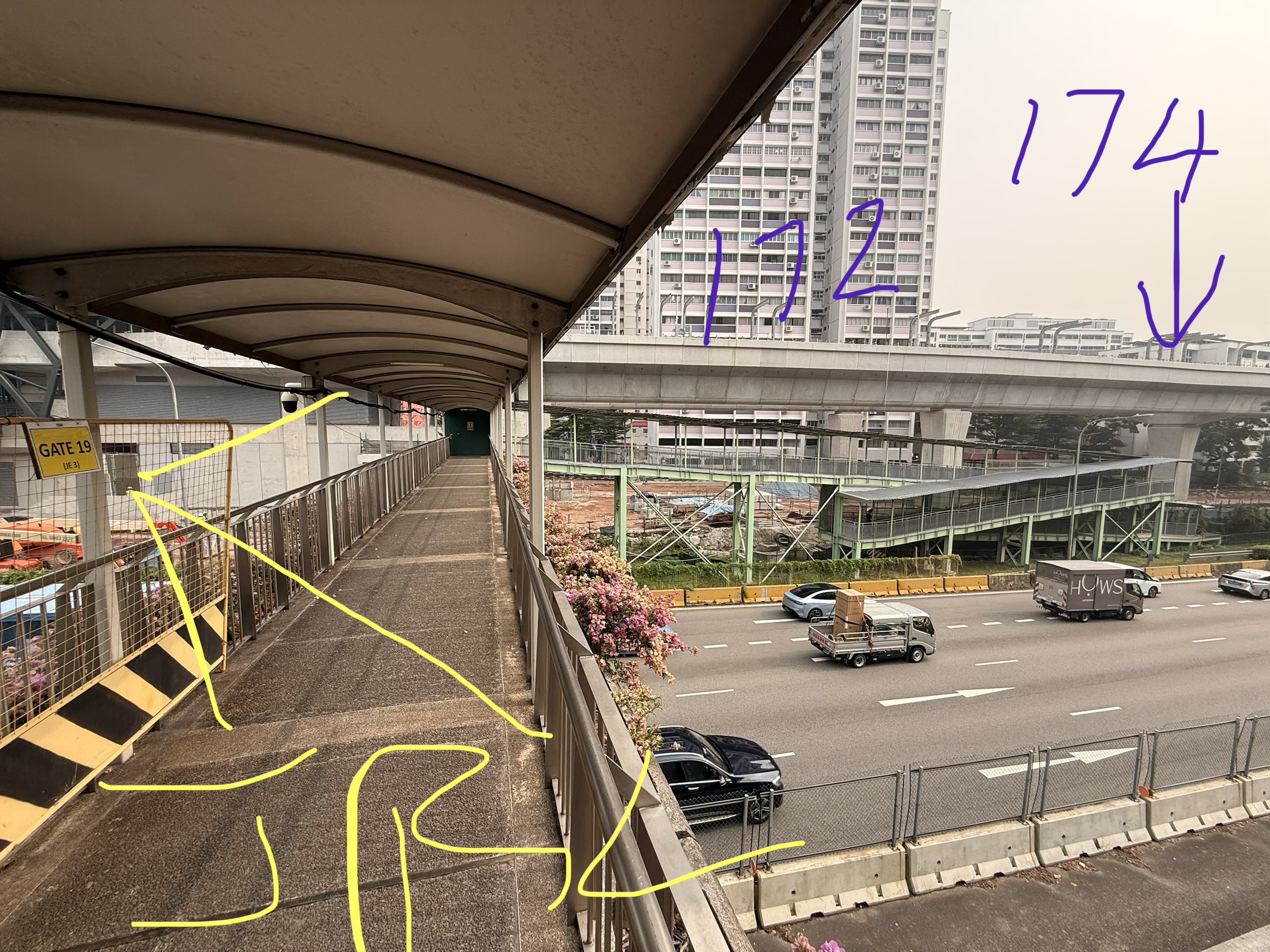 Master Bedroom in Bukit Batok West, Quiet, Green and Next to the Future JRL Station