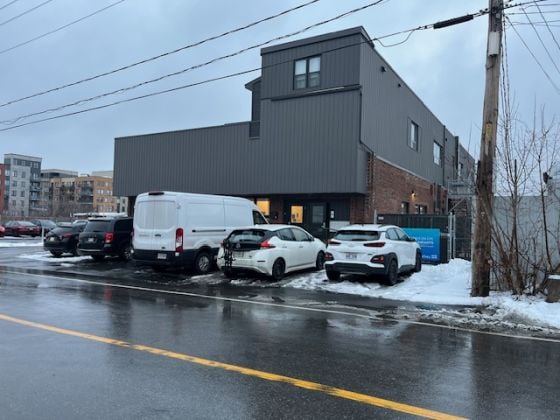 3 1/2 furnished apartment, Laval, Quebec