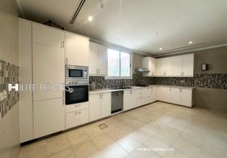 Beautiful Luxury Penthouse for rent in Salmiya