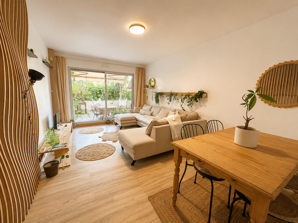 location appartement rez de jardin  3 pièces (2 chambres)