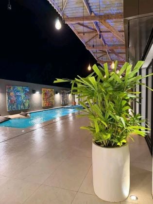 Assinie: 6-room furnished apartment for sale with pool, sold without ...