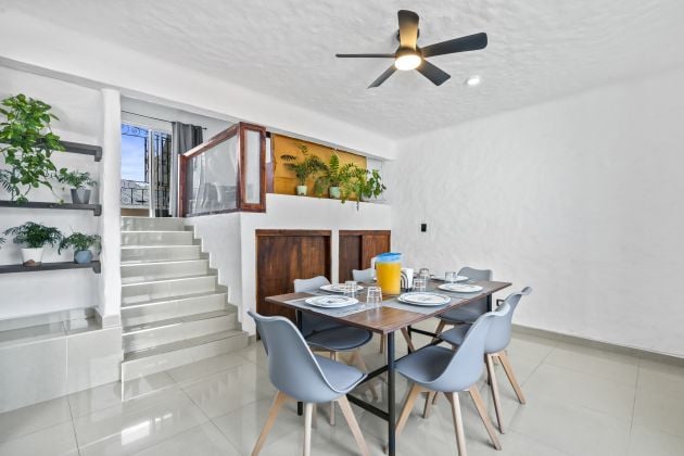 Furnished 3BR Apartment with Pool in Versalles