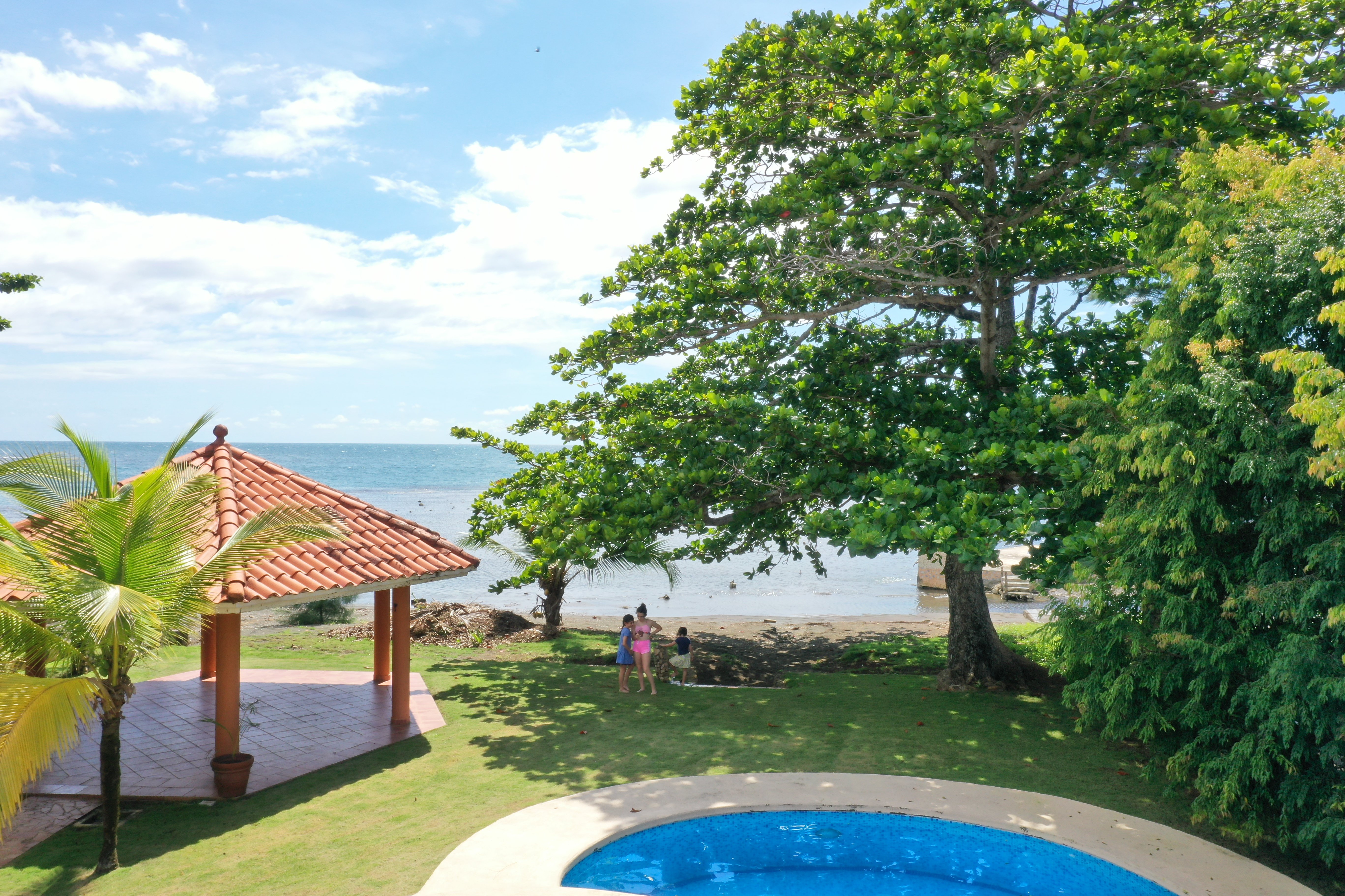 Caribbean Beachfront Home with Pool in Gated Community – Portobelo, Panama | $380,000