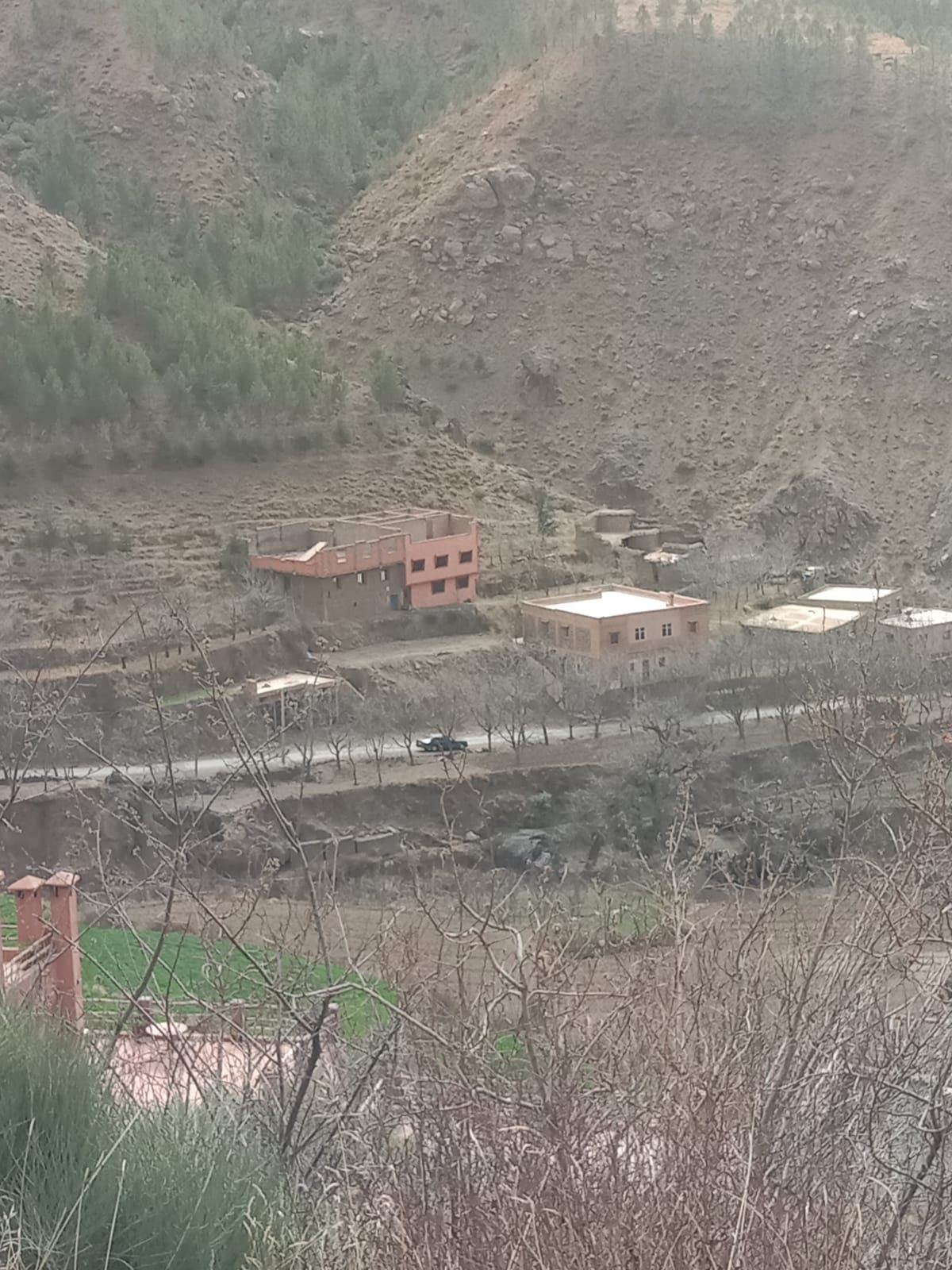 Imlil / Mount Toubkal: Semi-Finished Property (150 m²) with Direct Road Access – Ideal Gîte