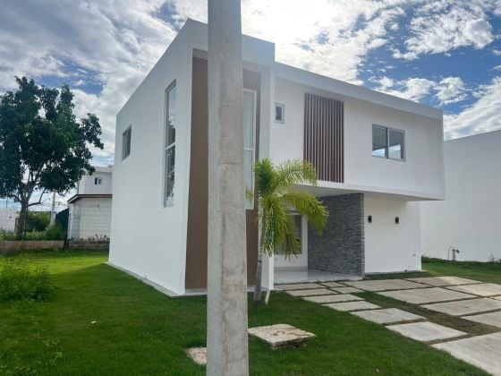 Move-In Ready Villa at Primaveral III