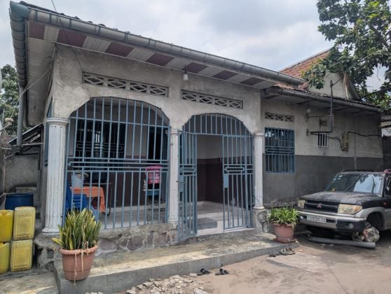 FENCED PLOT WITH LARGE HOUSE FOR SALE IN TERRE JAUNE - N'SELE, NEAR ...