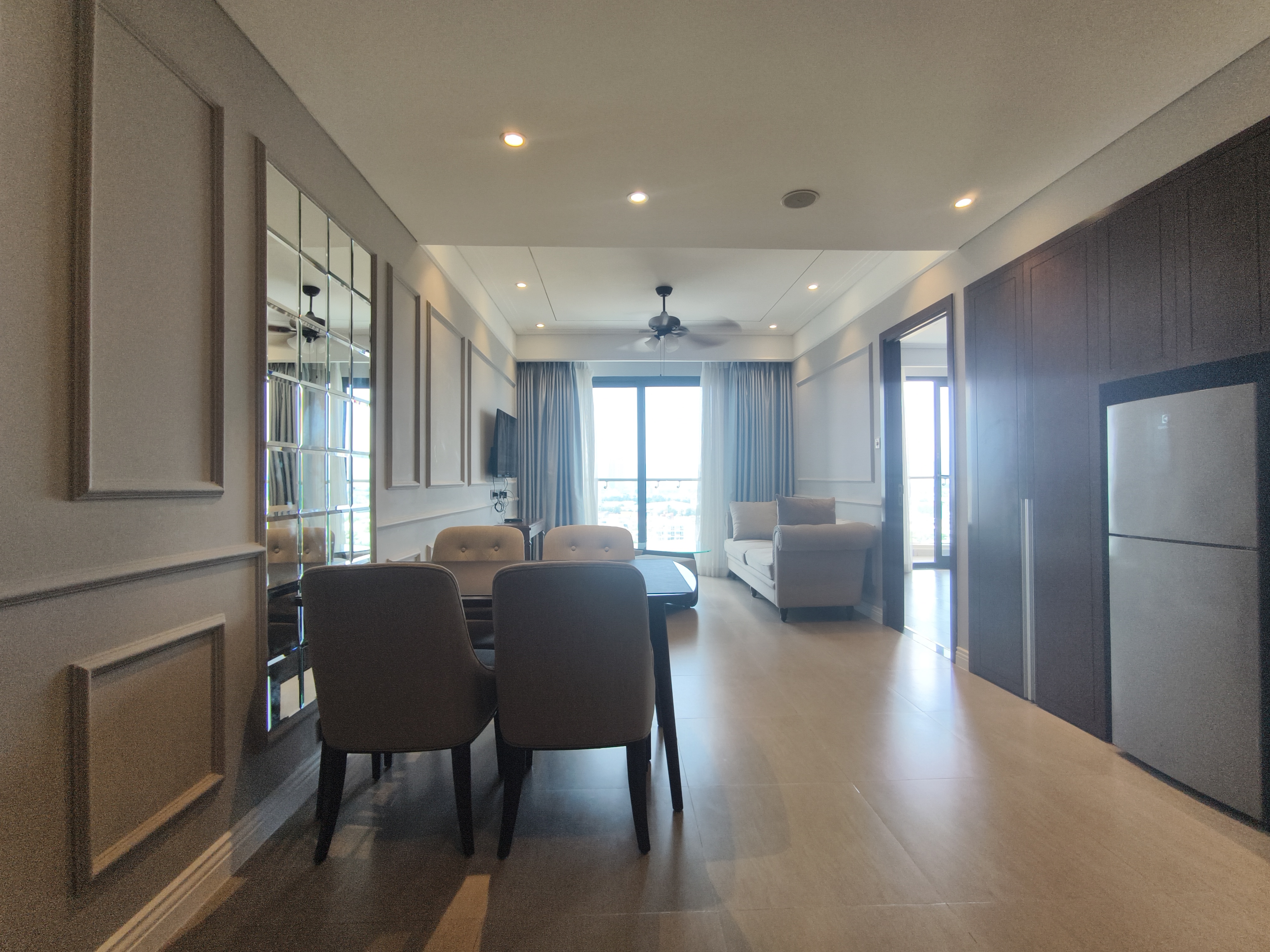 1 BEDROOM APARTMENT FOR RENT - ALTARA SUITES - DA NANG CITY