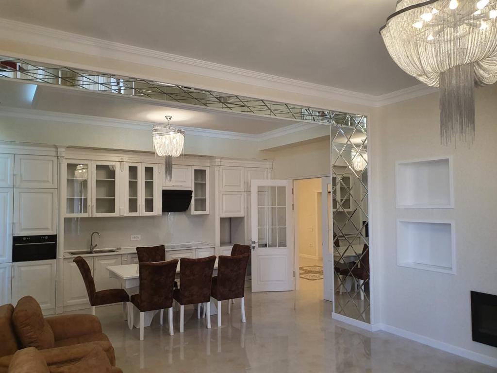 Exclusive 3 bedrooms apartment