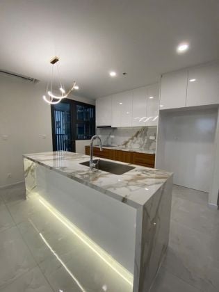 The Infiniti – 3-Bedroom Apartment for Rent | Direct Pool View