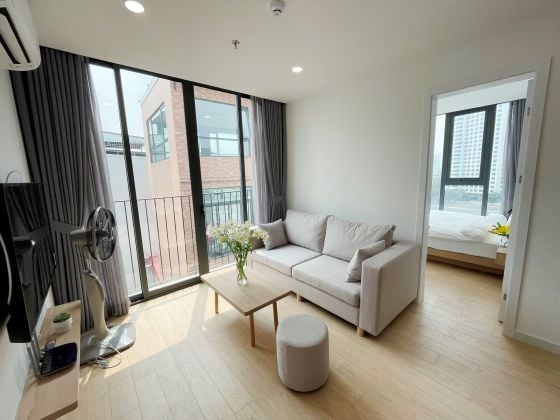 Furnished 2-Bedroom Apartment with Lake View for Rent in Ba Dinh, Hanoi
