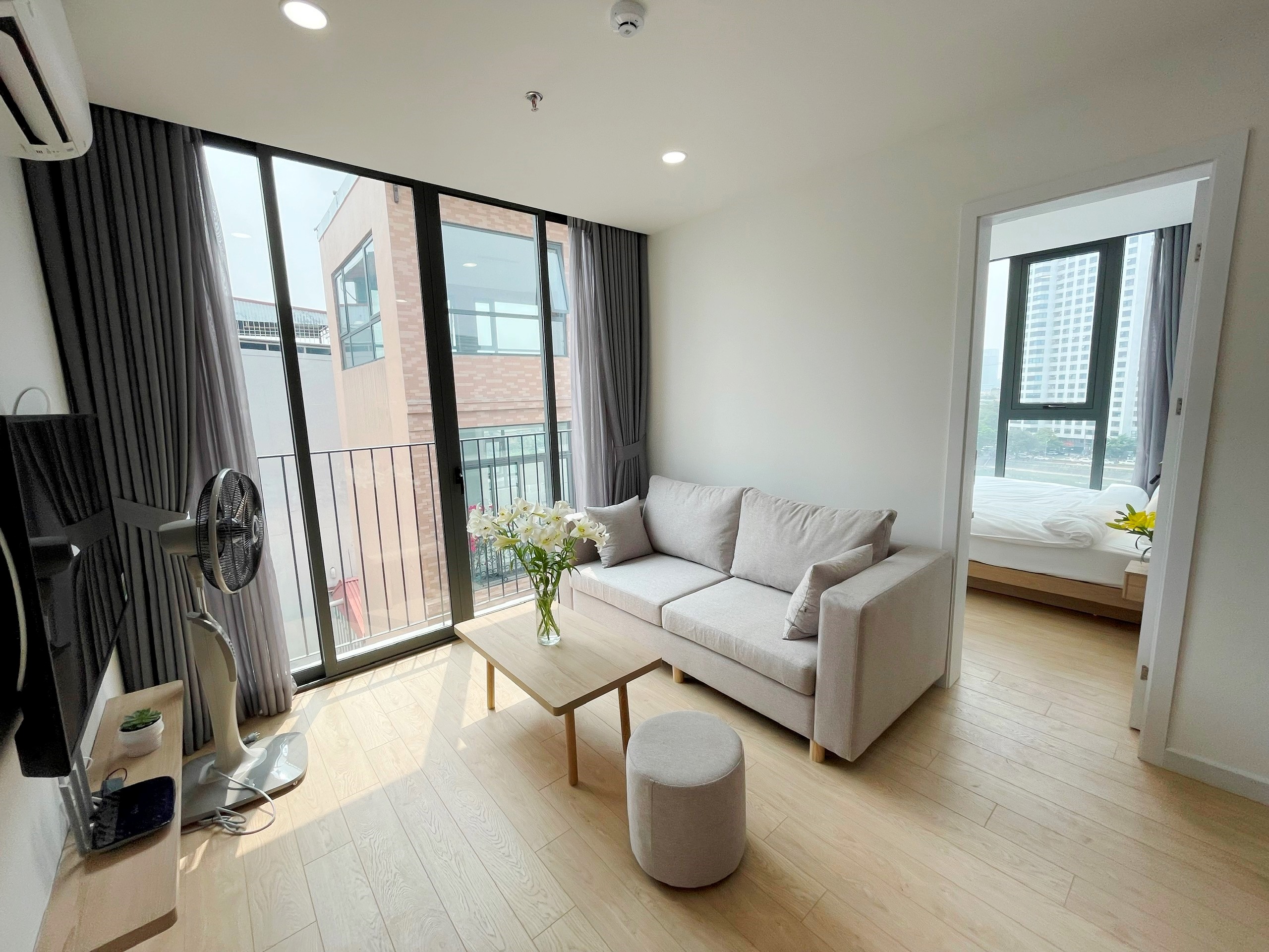 Furnished 2-Bedroom Apartment with Lake View for Rent in Ba Dinh, Hanoi