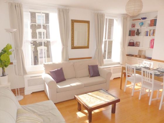 Spacious and bright 2 double bedroom flat on Marchmont street (WC1N).